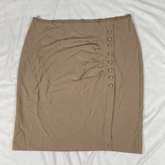 NWT New York & Company [ 18 ] Bottom Down Stretch Skirt in Carmel Tan‎ - Picture 1 of 12